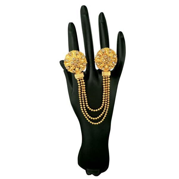 Double finger ring deals with chain gold