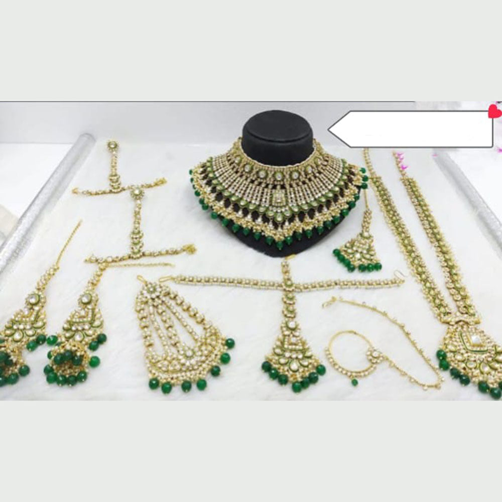 JewelMaze Gold Plated Kundan Stone And Beads Bridal Set