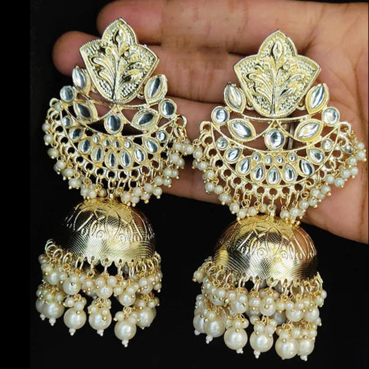 JewelMaze Gold Plated Kundan Stone And Pearls Jhumki