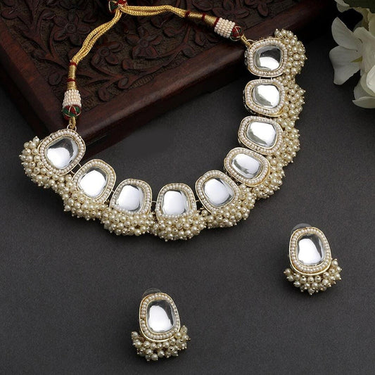 JewelMaze Gold Plated Kundan Stone And Pearls Choker Necklace Set