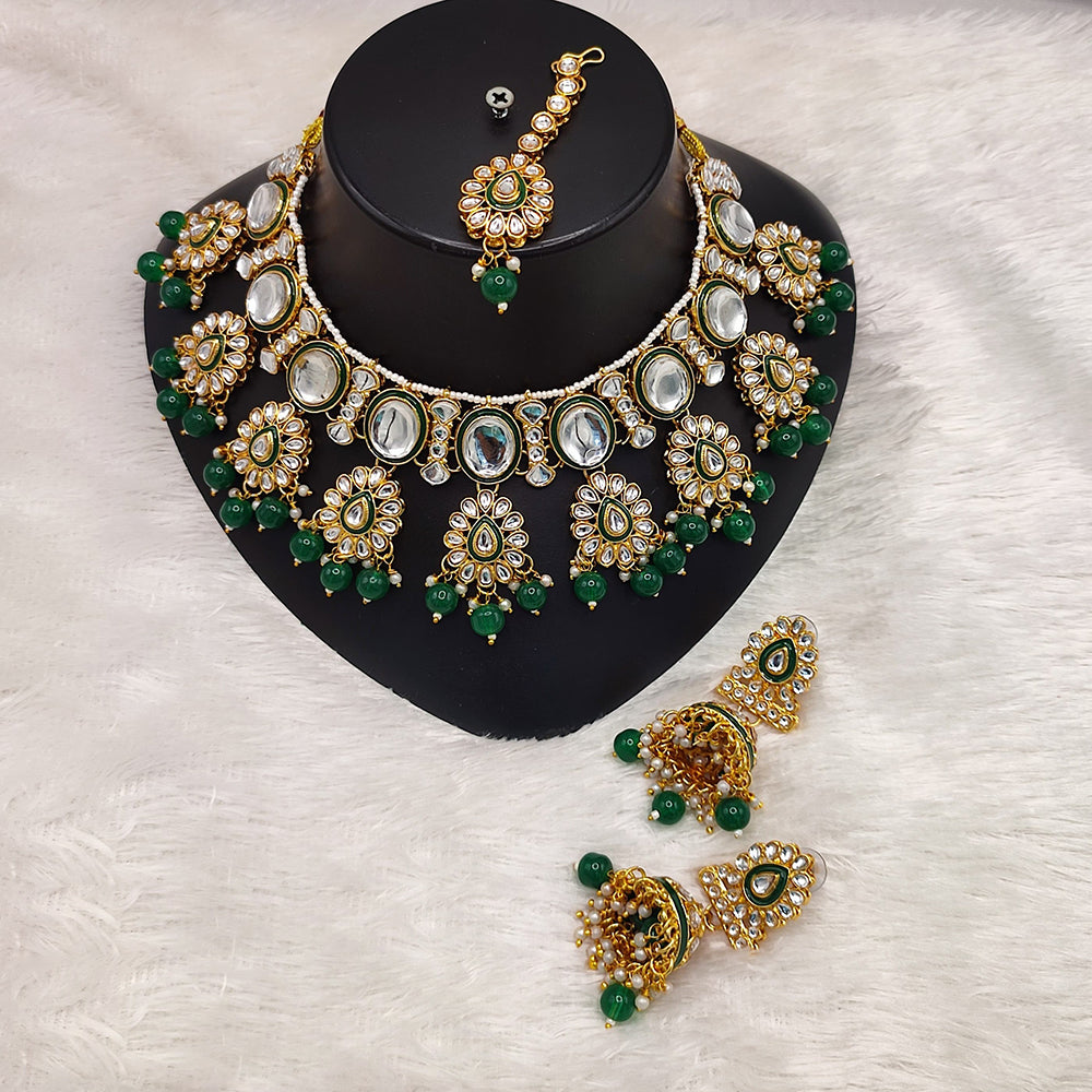 JewelMaze Gold Plated Kundan Stone And Beads Choker Necklace Set