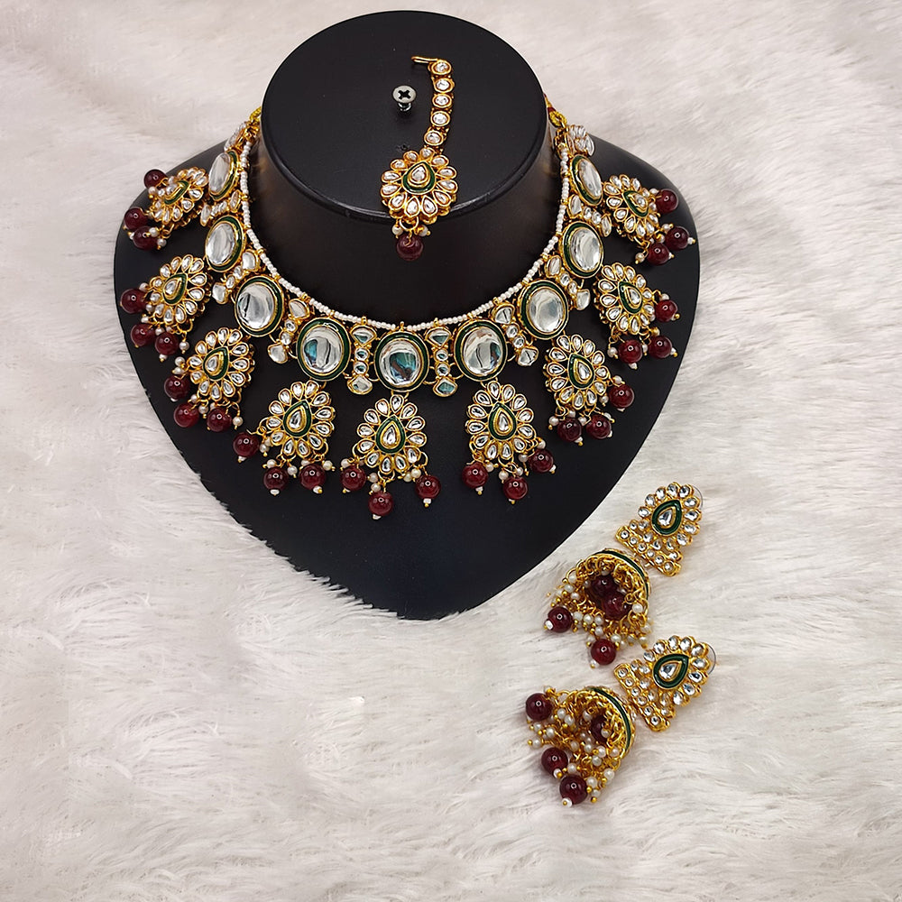 JewelMaze Gold Plated Kundan Stone And Beads Choker Necklace Set