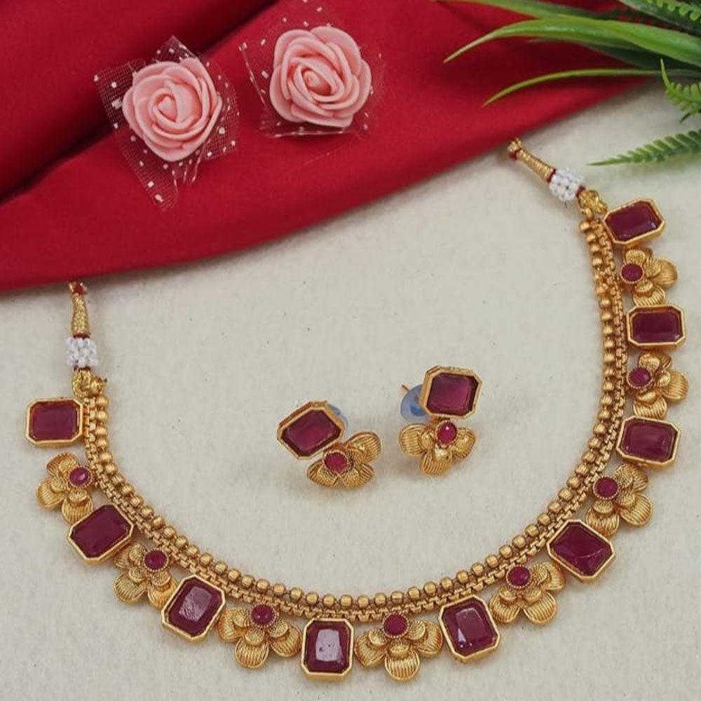 JewelMaze Gold Plated Pota Stone Choker Necklace Set