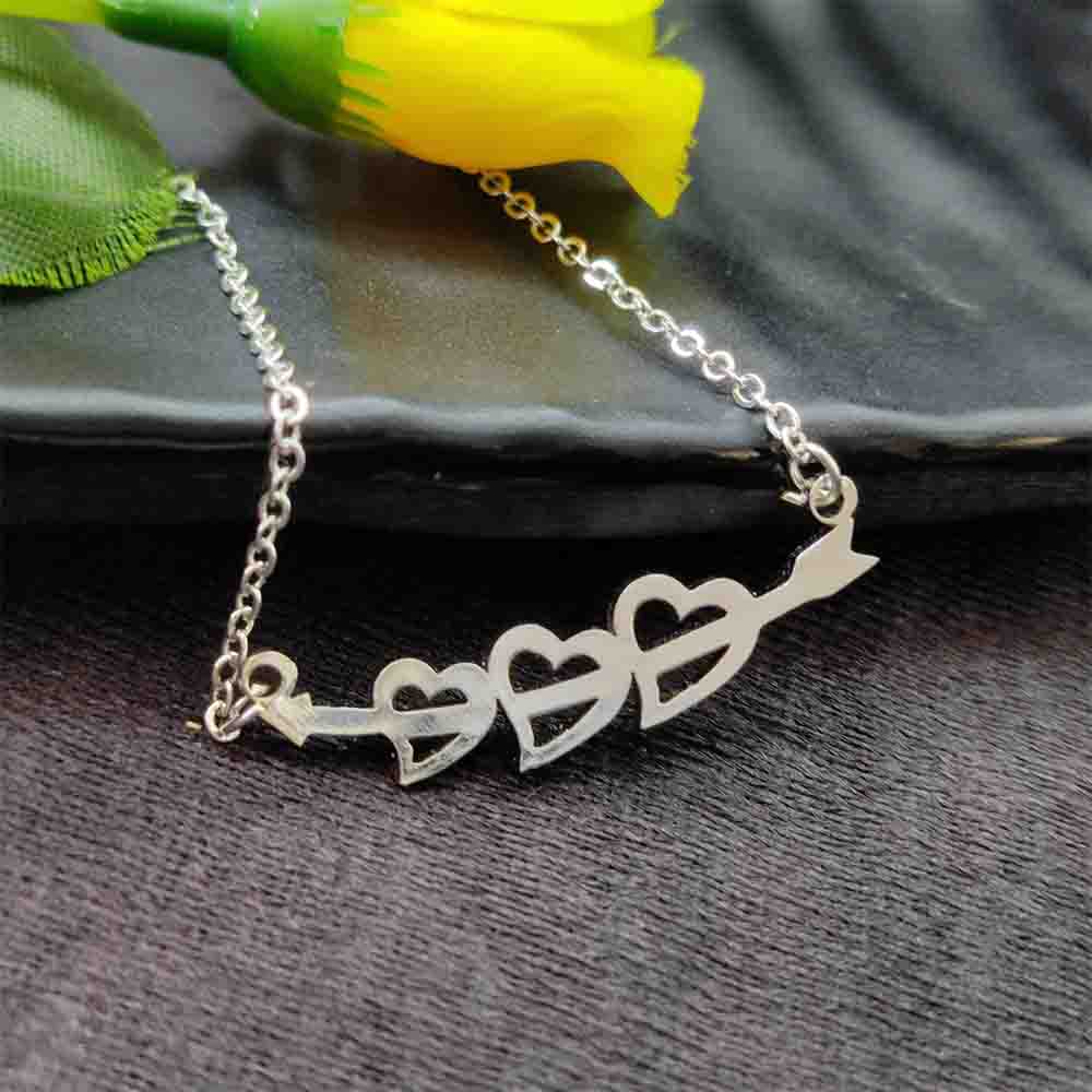 Bhavi Jewels Heart Shape Chain Pendant