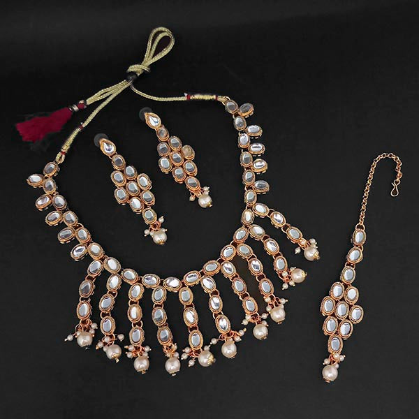 Kriaa White Kundan And Pearl Gold Plated Necklace Set With Maang Tikka