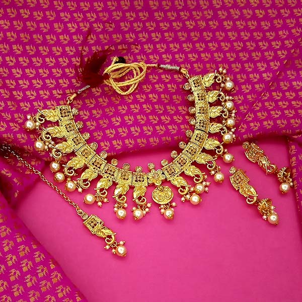 Kriaa Gold Plated Brown Austrian Stone Necklace Set With Maang Tikka