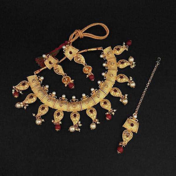 Kriaa Maroon Austrian Stone And Pearl Necklace Set With Maang Tikka