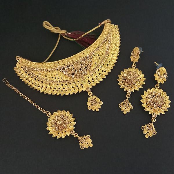Kriaa Brown Stone Choker Necklace Set With Maang Tikka - 1113635