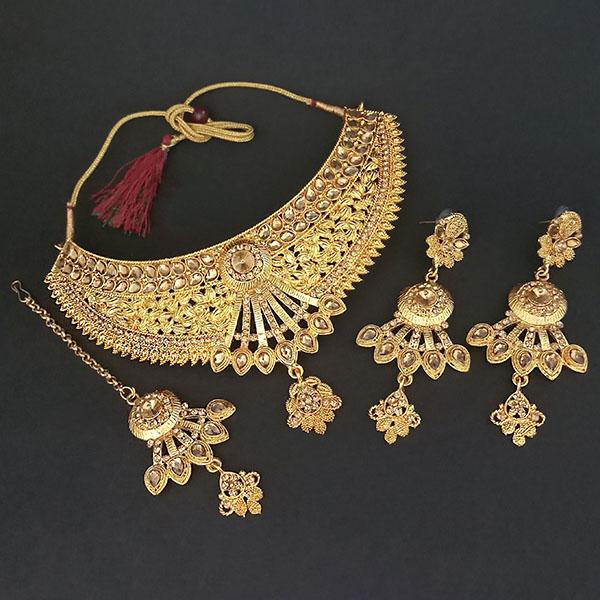 Kriaa Brown Stone Choker Necklace Set With Maang Tikka - 1113638