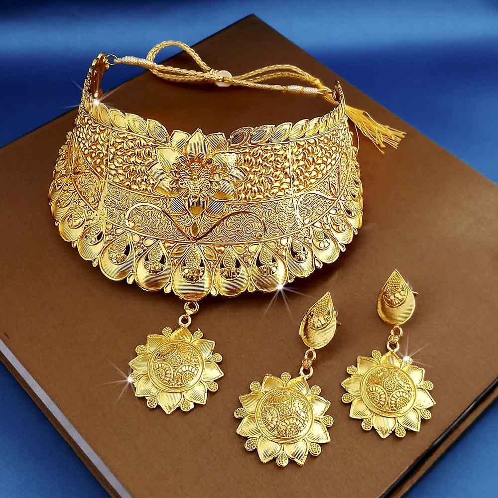 Kalyani Forming Gold Plated Traditional Designer Necklace & Earring Set -1115010