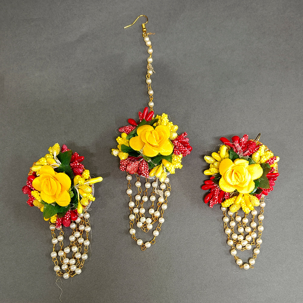 Bhavi Jewels Floral Design Earrings With Maang tikka