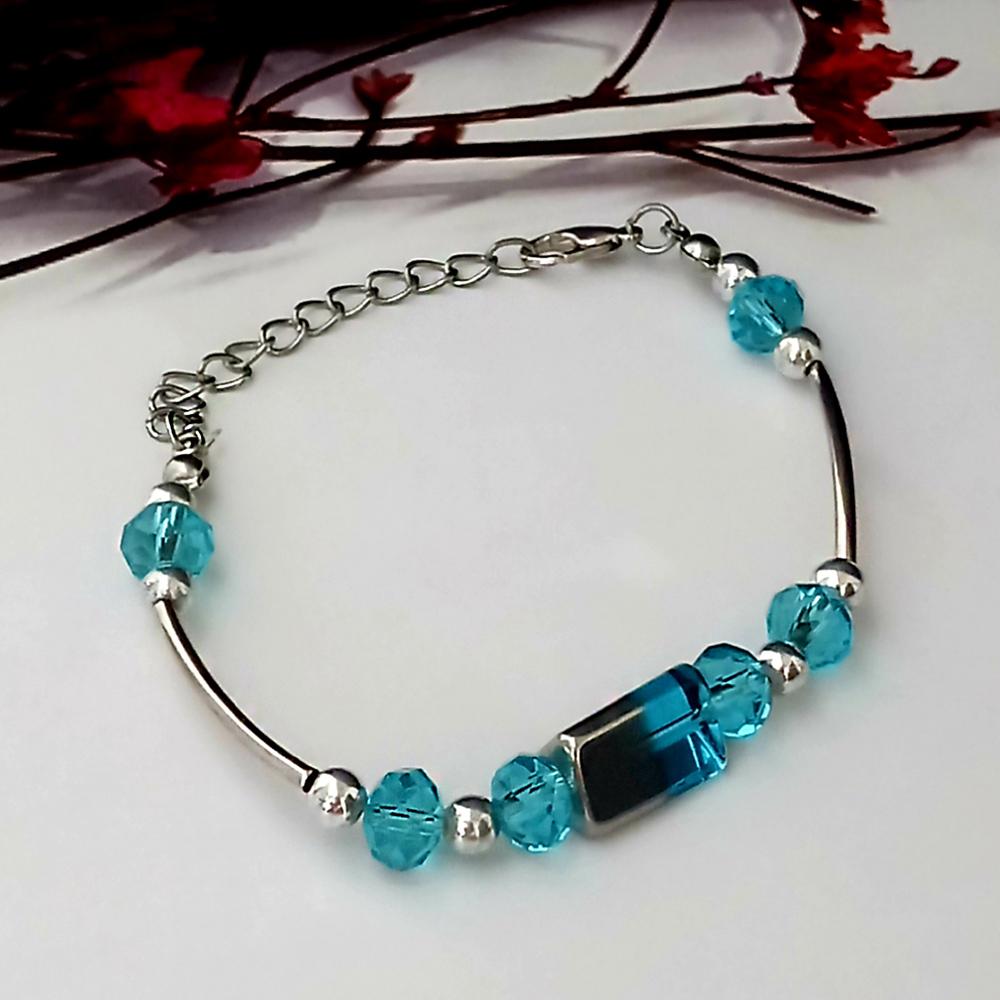 Kriaa Silver Plated Blue Stone Bracelet - 1402703A