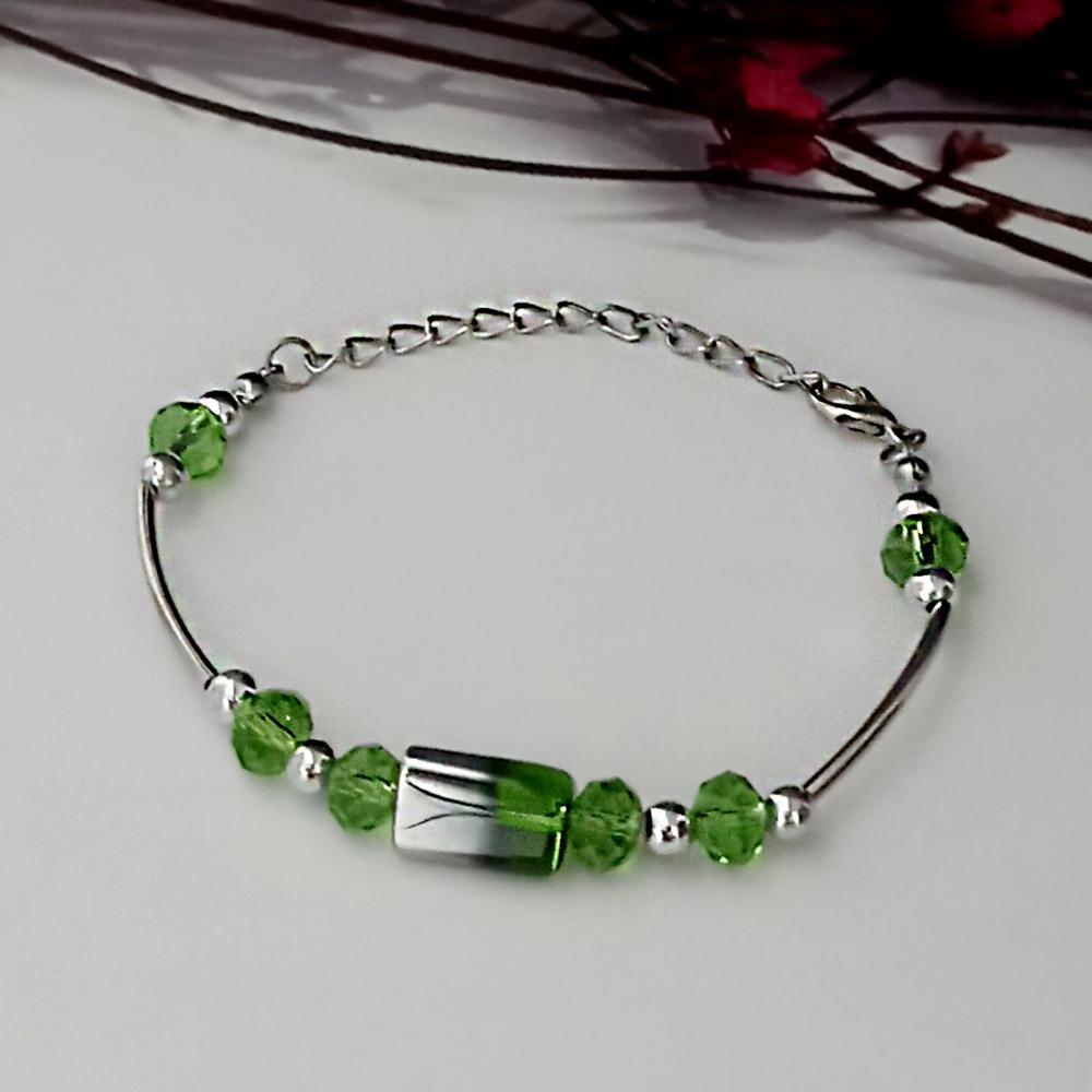 Kriaa Silver Plated Green Stone Bracelet - 1402703E