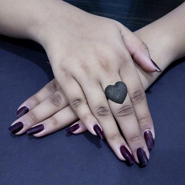Kriaa Black Heart Shaped Adjustable Finger Ring - 1505566C