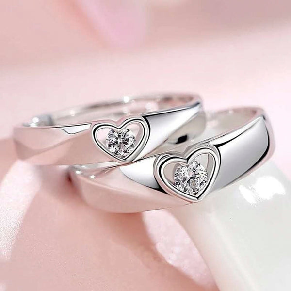Top more than 76 love shape rings 