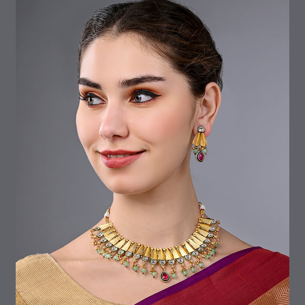 Asmitta Gold Plated Kundan And Beads Necklace Set