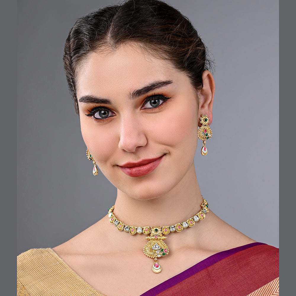 Asmitta Gold Plated Kundan And Pota Necklace Set