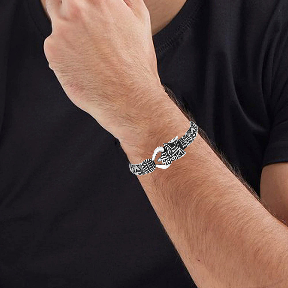 Sterling Silver Mens Hand Woven Bracelet – shopatluxe.online