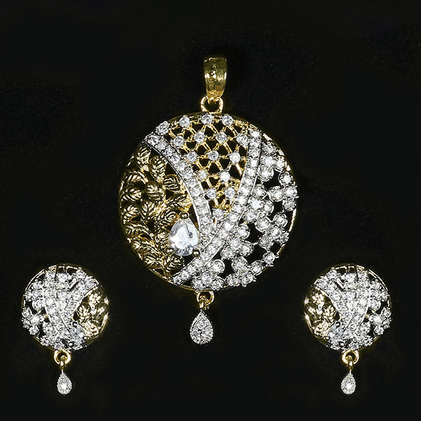 Labono Art American Diamond Gold Plated Pendant Set