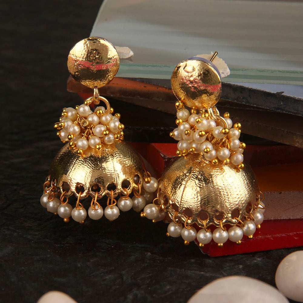 Giselle - Gold Earrings | Melody Law Beauty