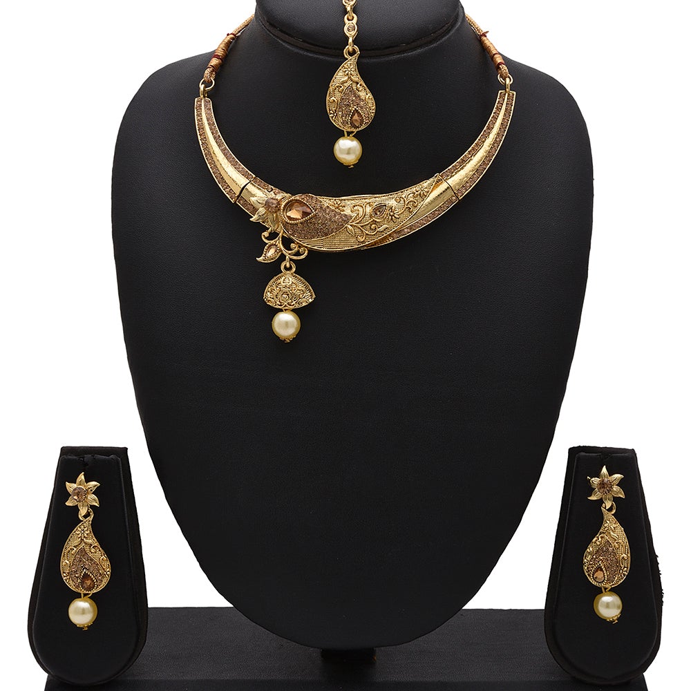 Kord Store Rajwadi Look Flower Design Lct Stone Gold Plated Choker Necklace Set For Women  - KSNKE60095